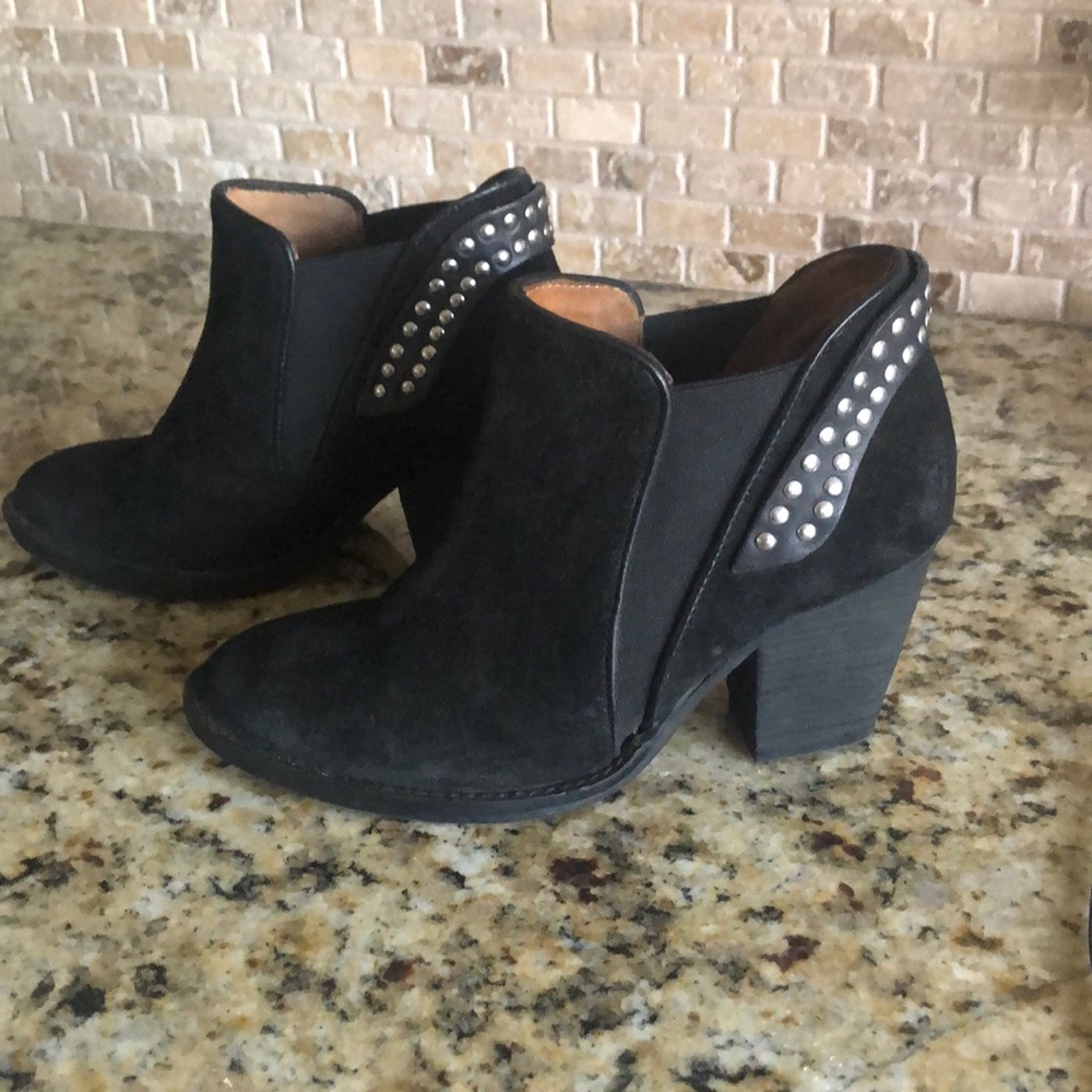 Jeffrey Campbell suede booties